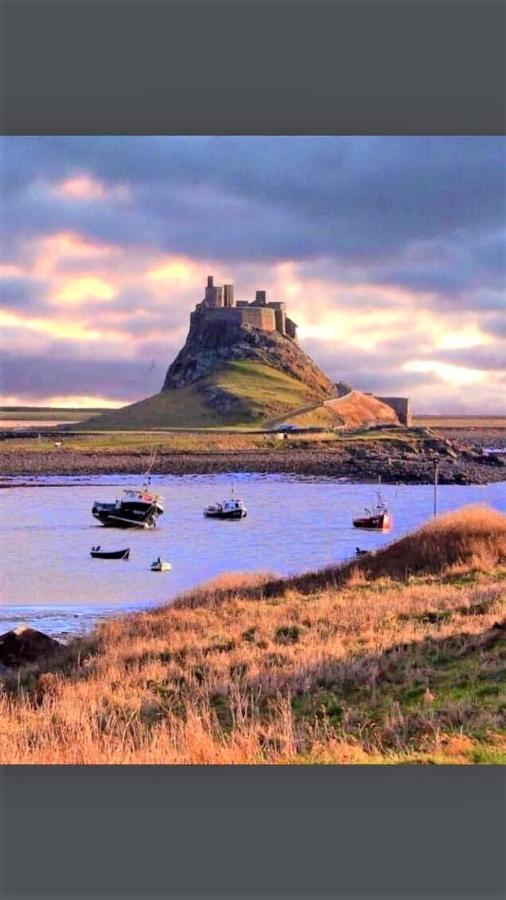 The Ship Inn Holy Island of Lindisfarne Exteriör bild
